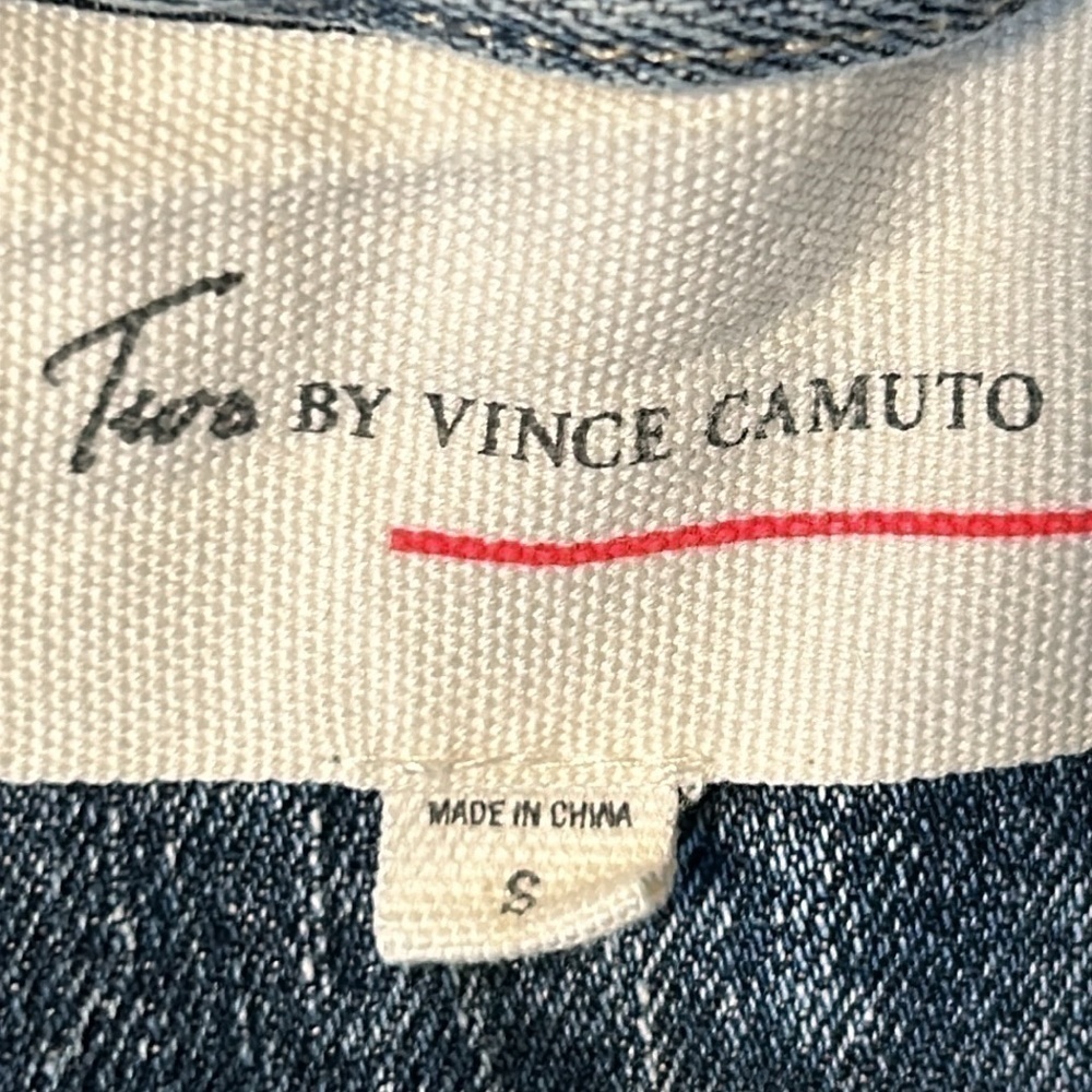 Two by Vince Camuto Two Toned Distressed Jean Jacket Size Small - Picture 7 of 10